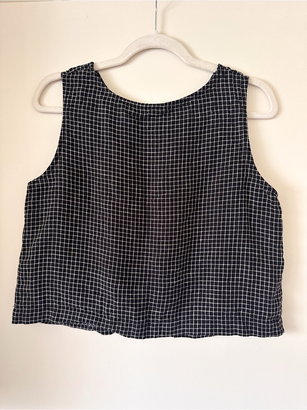 Beyond Nine Black Grid Cropped Tank Top